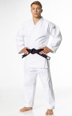 Mizuno JU-Kimono Yusho III IJF 750 g, weiß