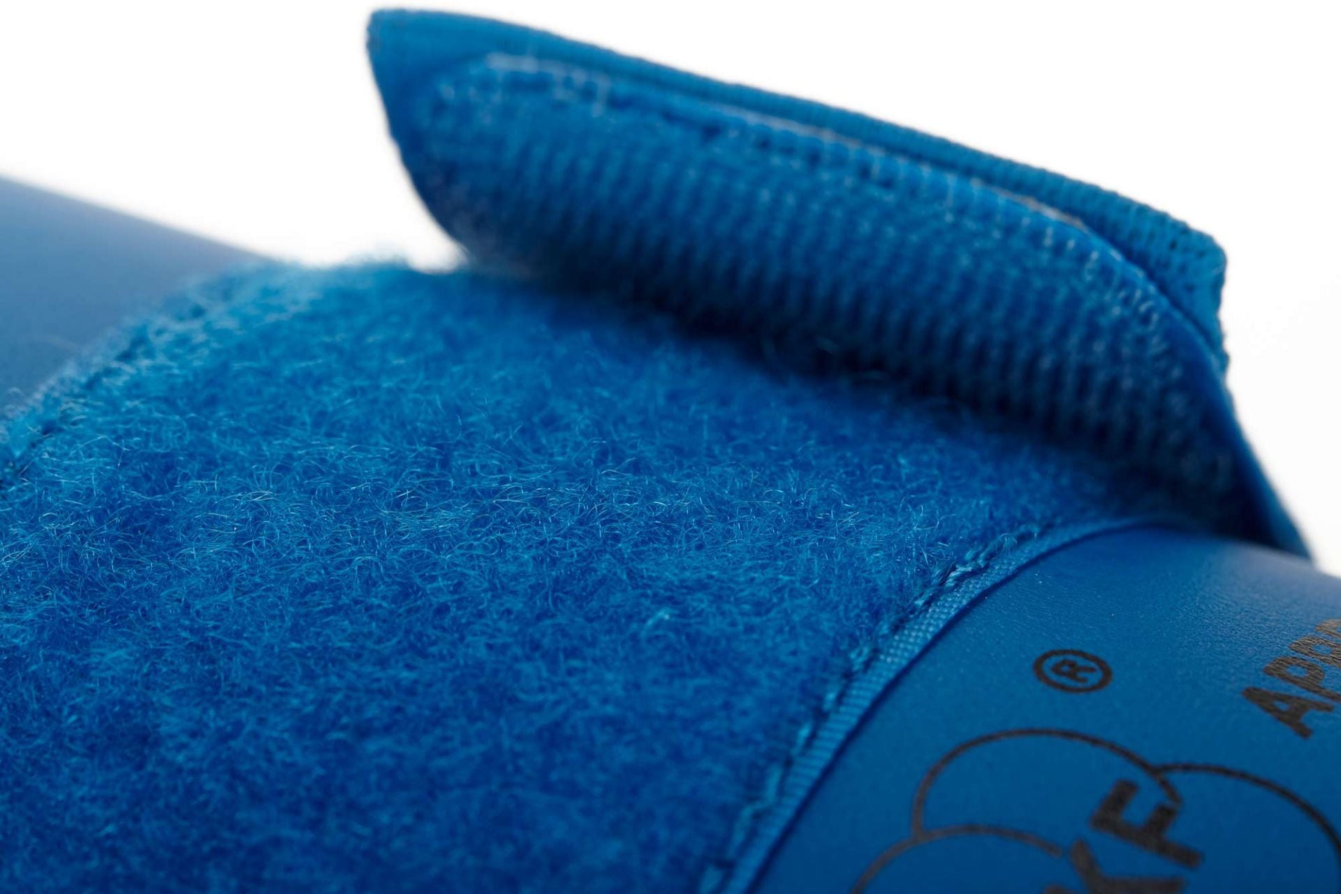 Adidas ščitniki narta, odobreni s strani WKF, modri