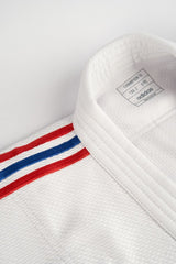 Adidas JU kimono s reprezentačnými pásmi IJF Champion III Regular fit 730g, biele