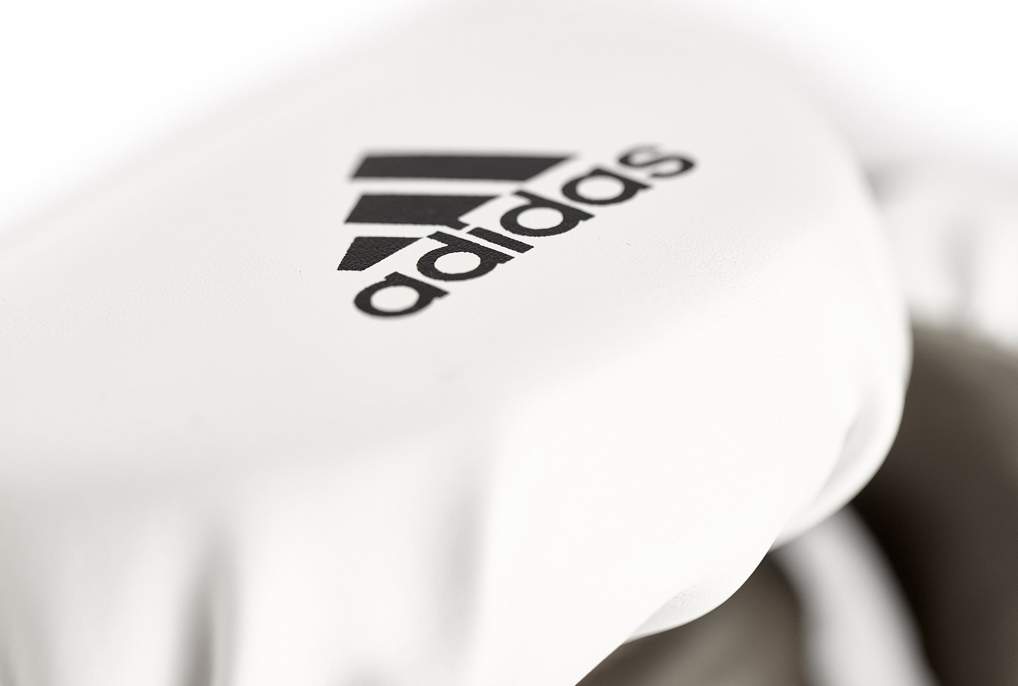 Adidas SPEED TILT 350V Pro boxerské rukavice, bielo-zlatá